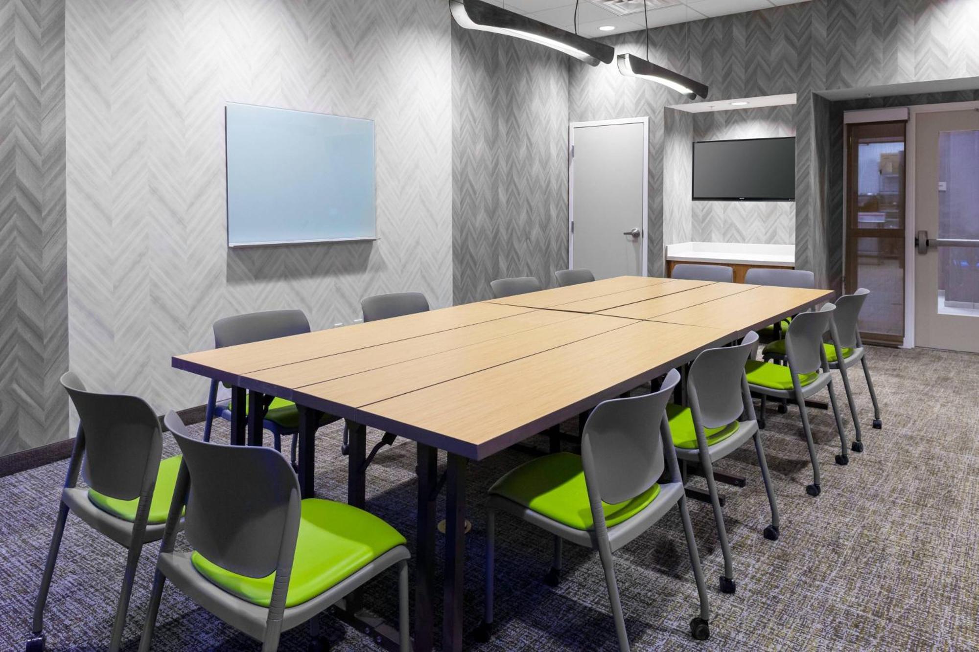 Springhill Suites By Marriott Kansas City Plaza Экстерьер фото